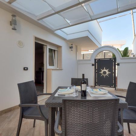 Cento Passi Dal Mare By Latuapuglia Apartment San Pietro in Bevagna Exterior photo