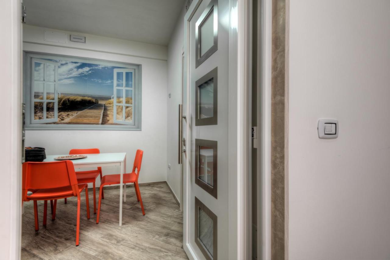 Cento Passi Dal Mare By Latuapuglia Apartment San Pietro in Bevagna Exterior photo