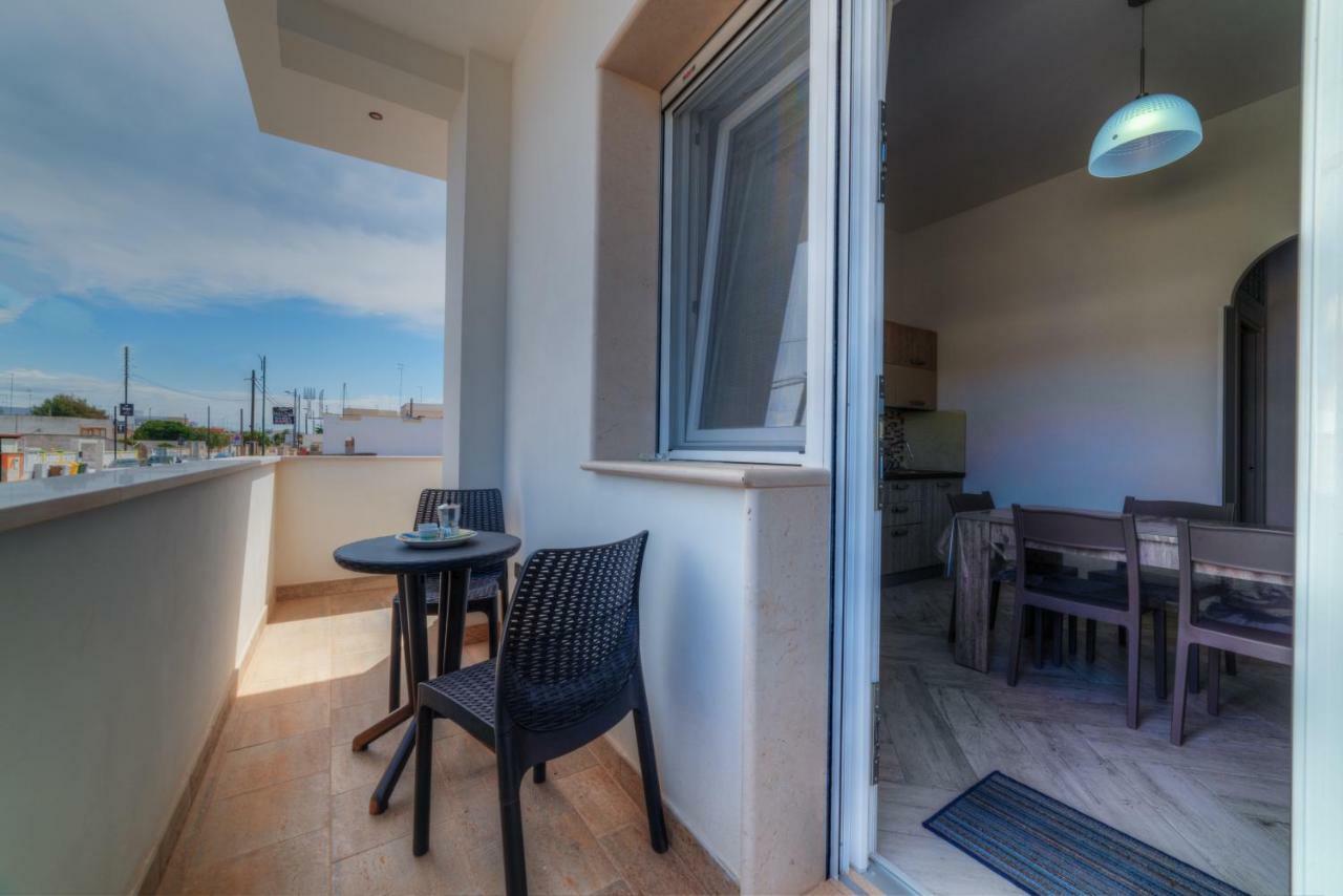 Cento Passi Dal Mare By Latuapuglia Apartment San Pietro in Bevagna Exterior photo