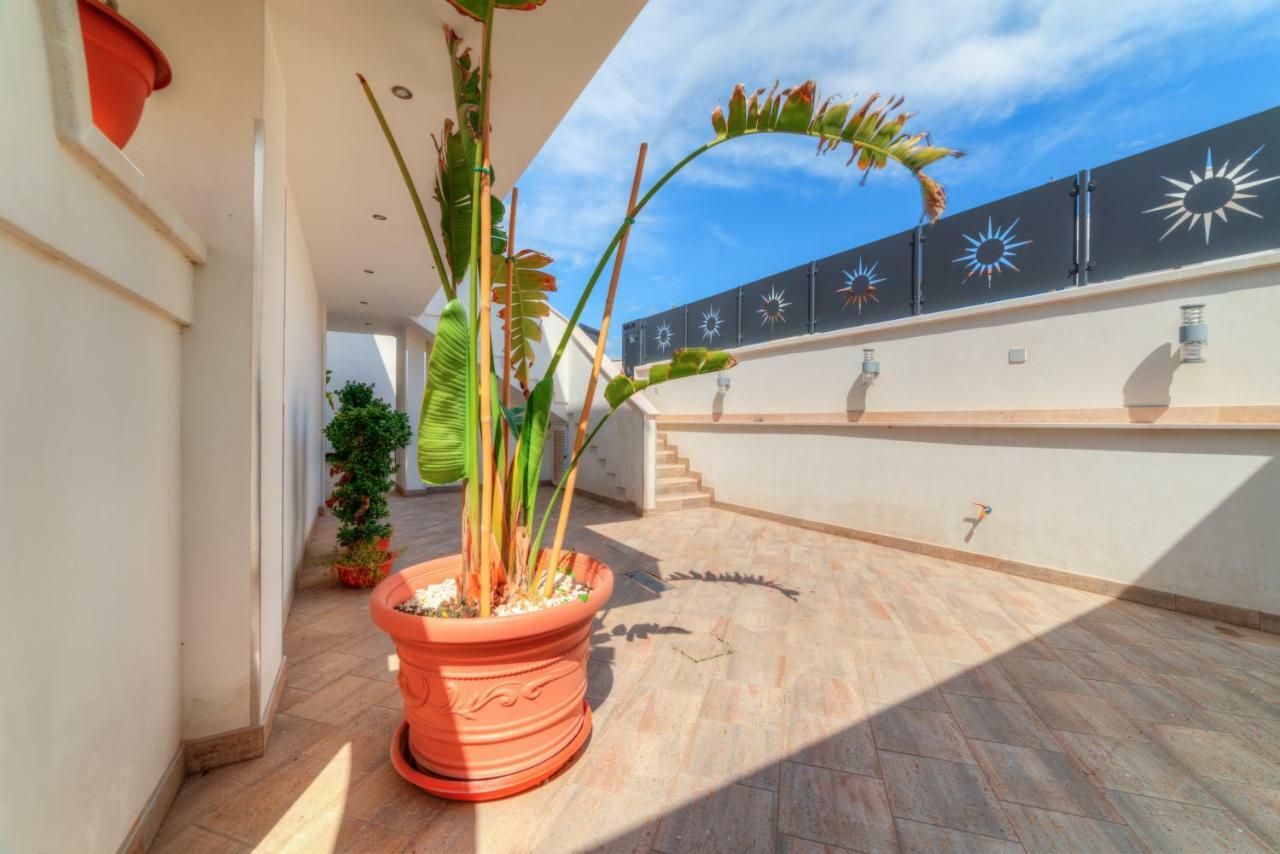 Cento Passi Dal Mare By Latuapuglia Apartment San Pietro in Bevagna Exterior photo